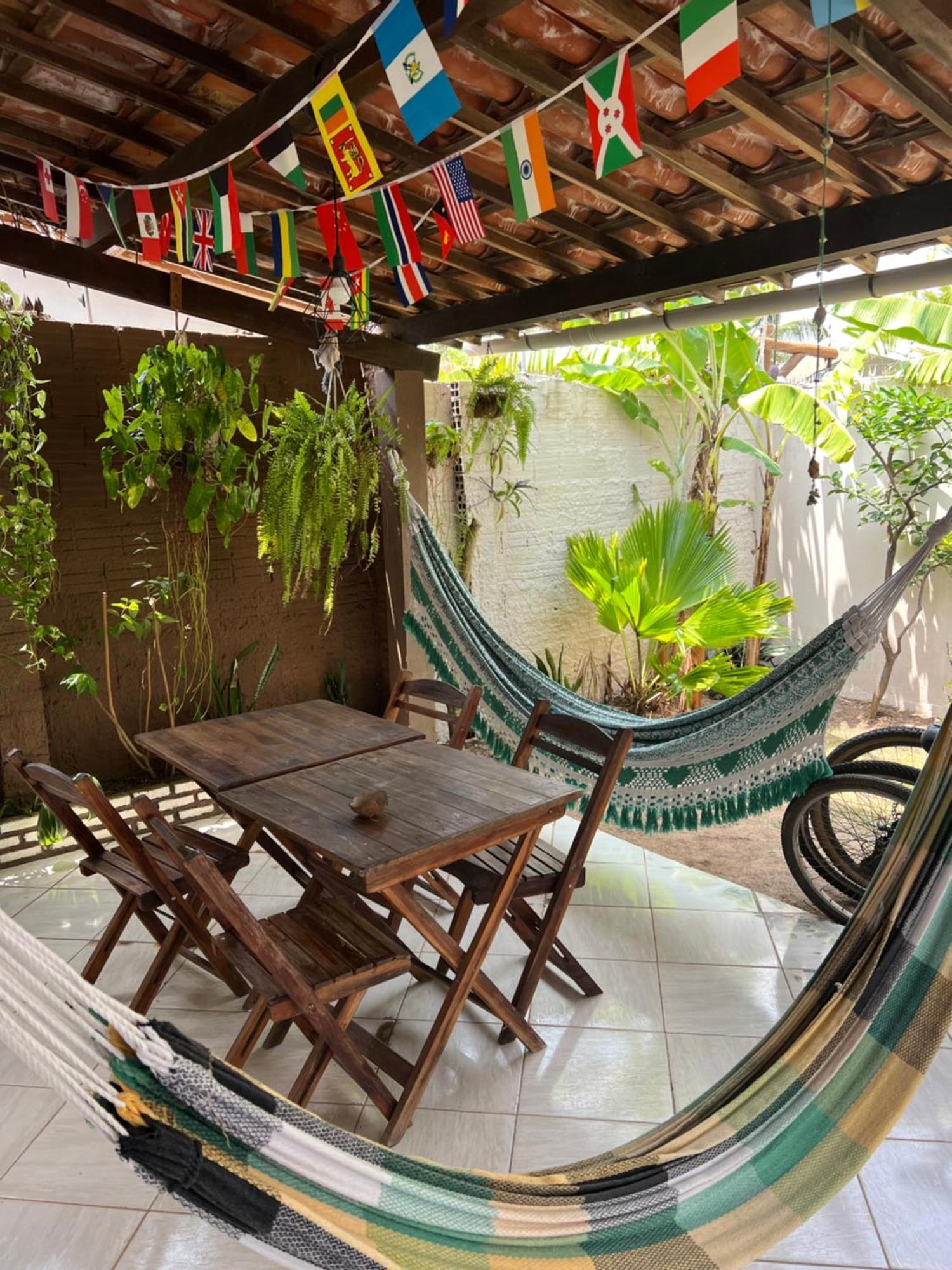 Kuki'S Hostel Praia de Pipa Екстер'єр фото