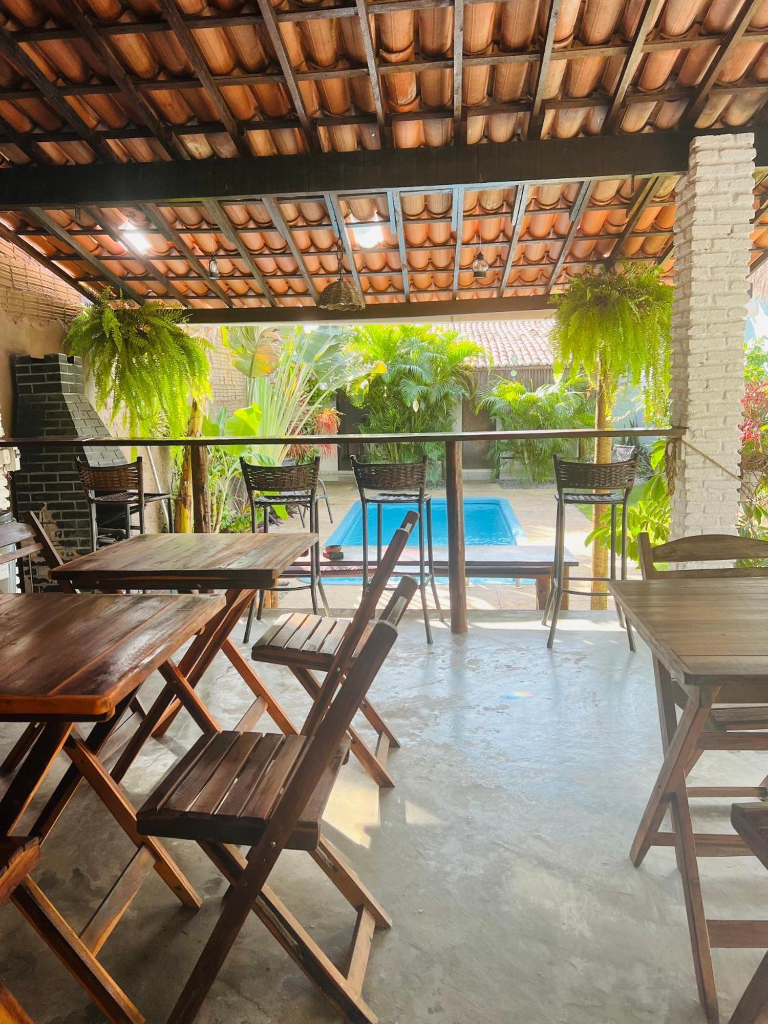 Kuki'S Hostel Praia de Pipa Екстер'єр фото