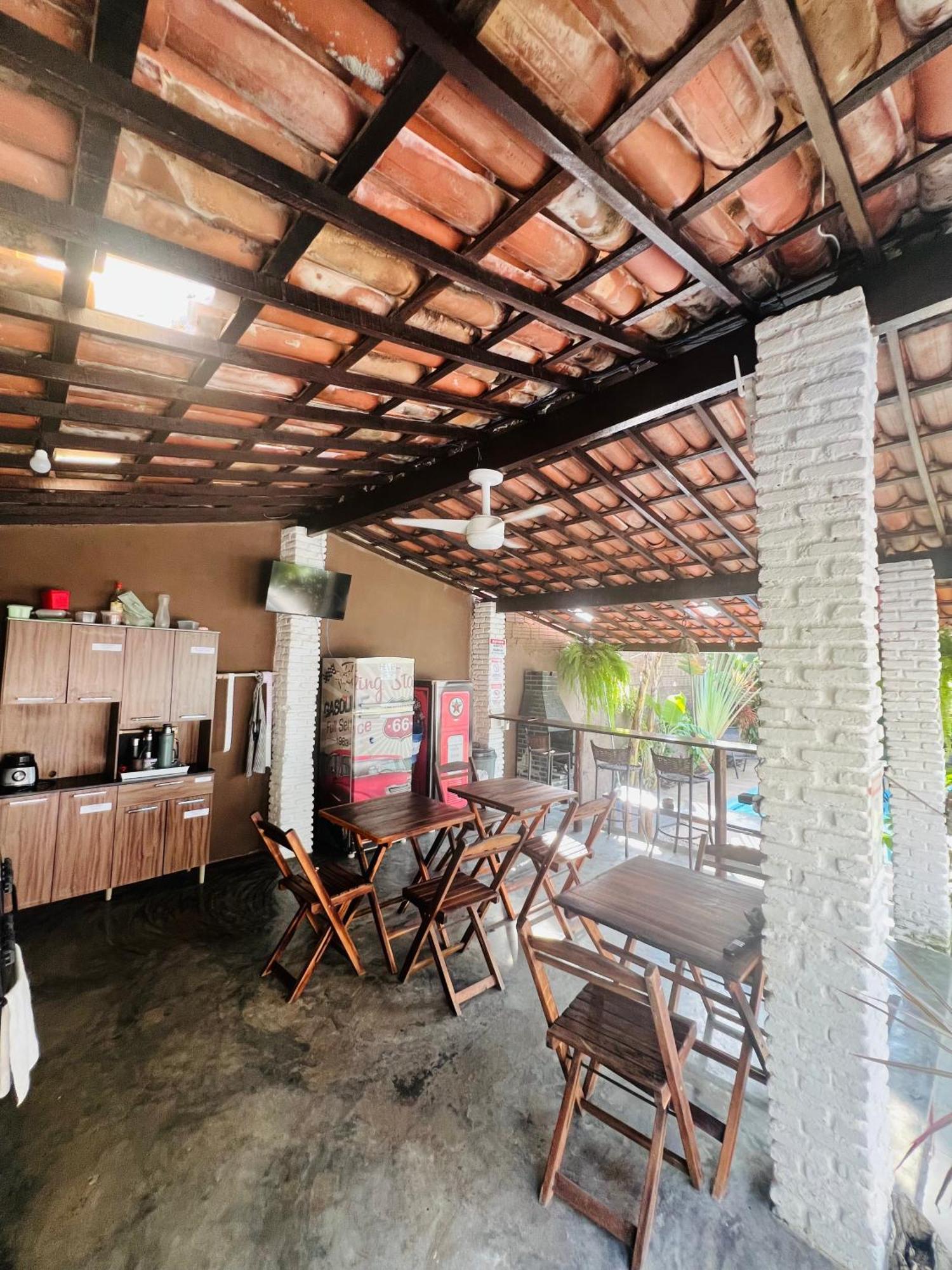Kuki'S Hostel Praia de Pipa Екстер'єр фото