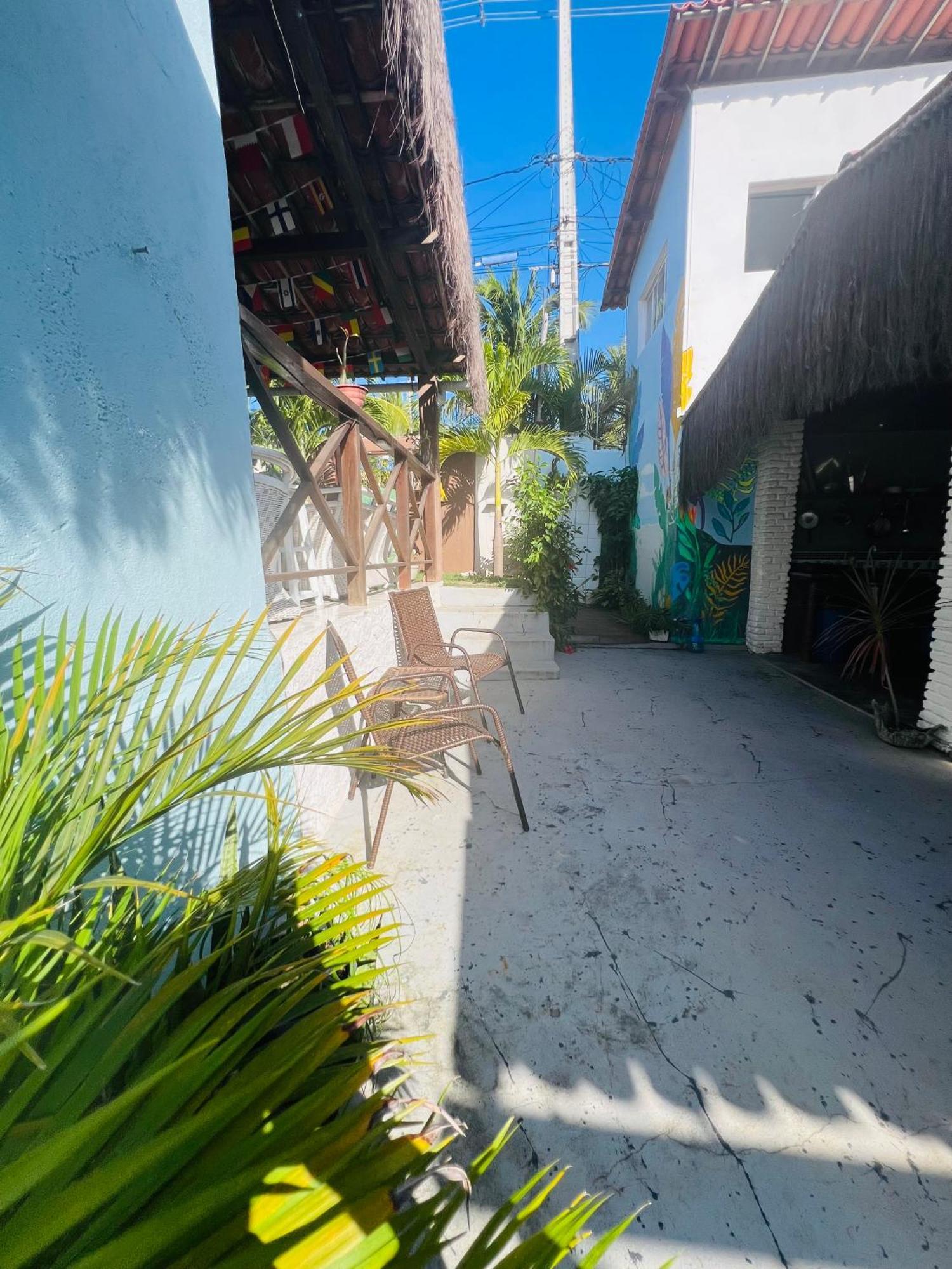 Kuki'S Hostel Praia de Pipa Екстер'єр фото