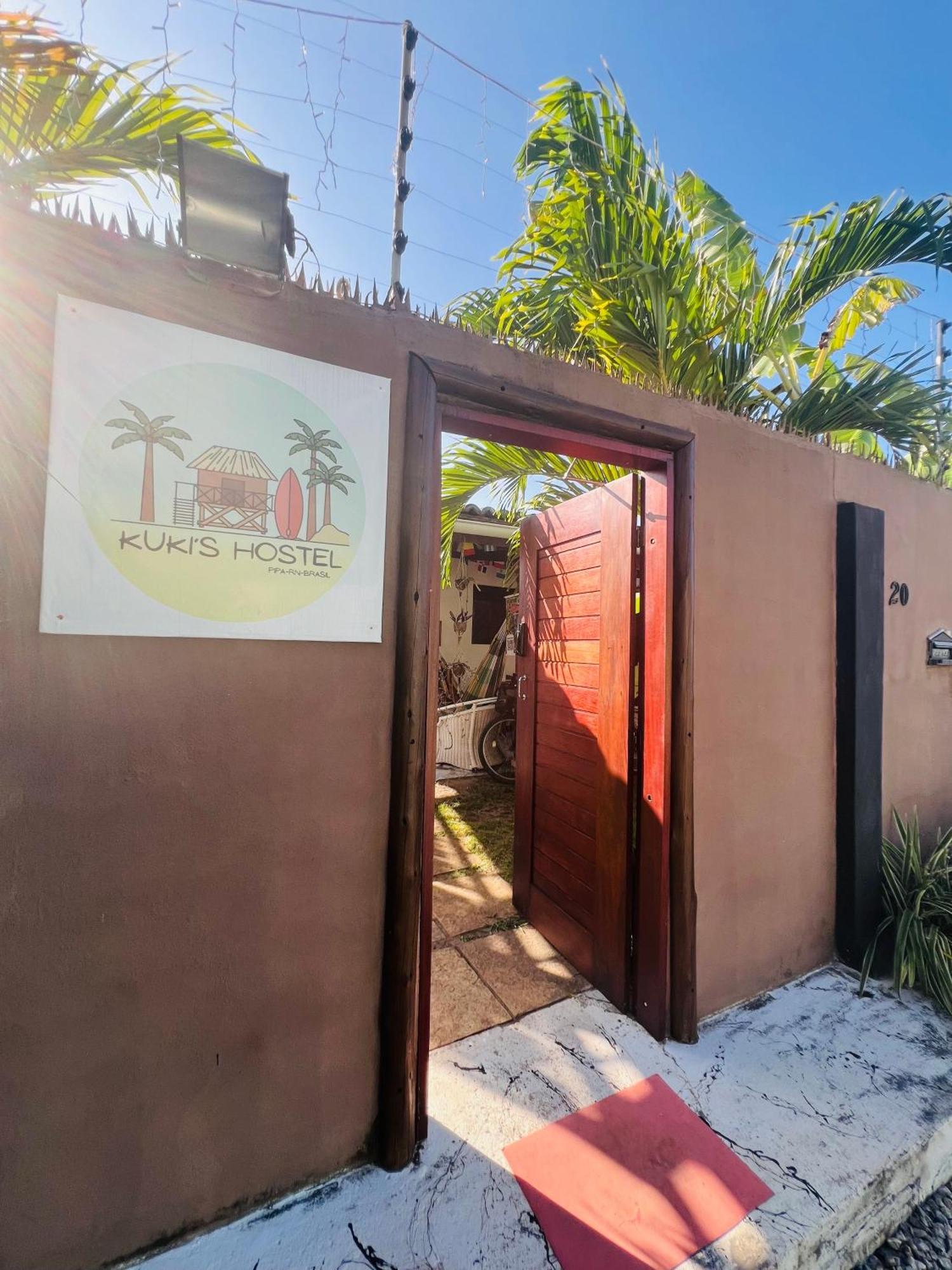 Kuki'S Hostel Praia de Pipa Екстер'єр фото