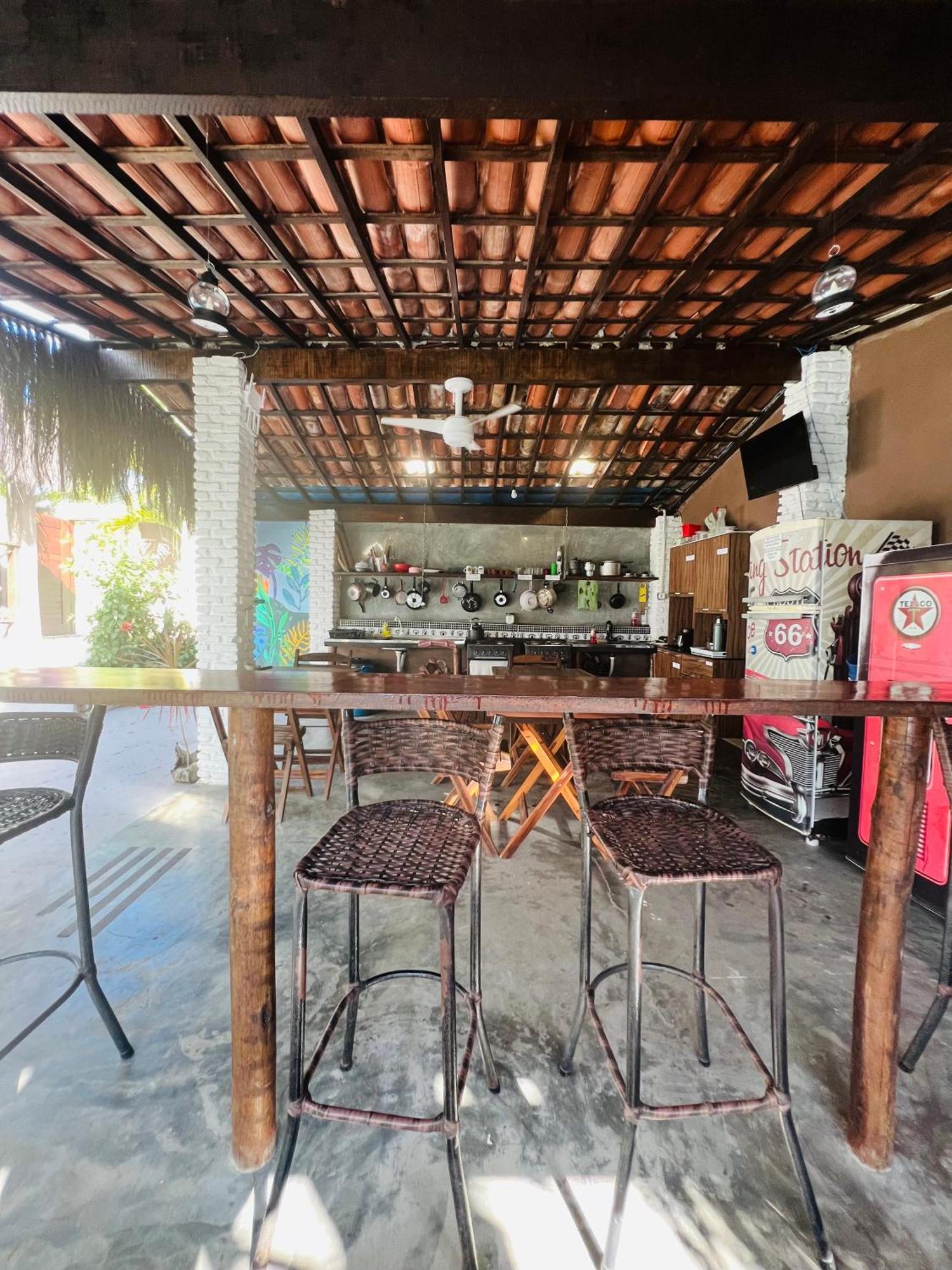 Kuki'S Hostel Praia de Pipa Екстер'єр фото