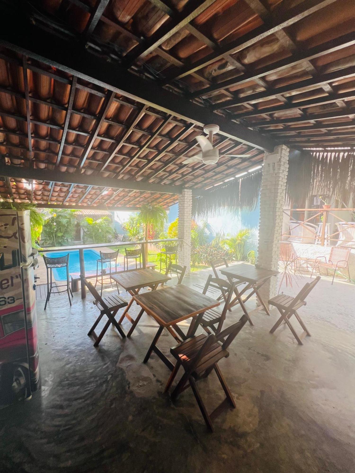 Kuki'S Hostel Praia de Pipa Екстер'єр фото