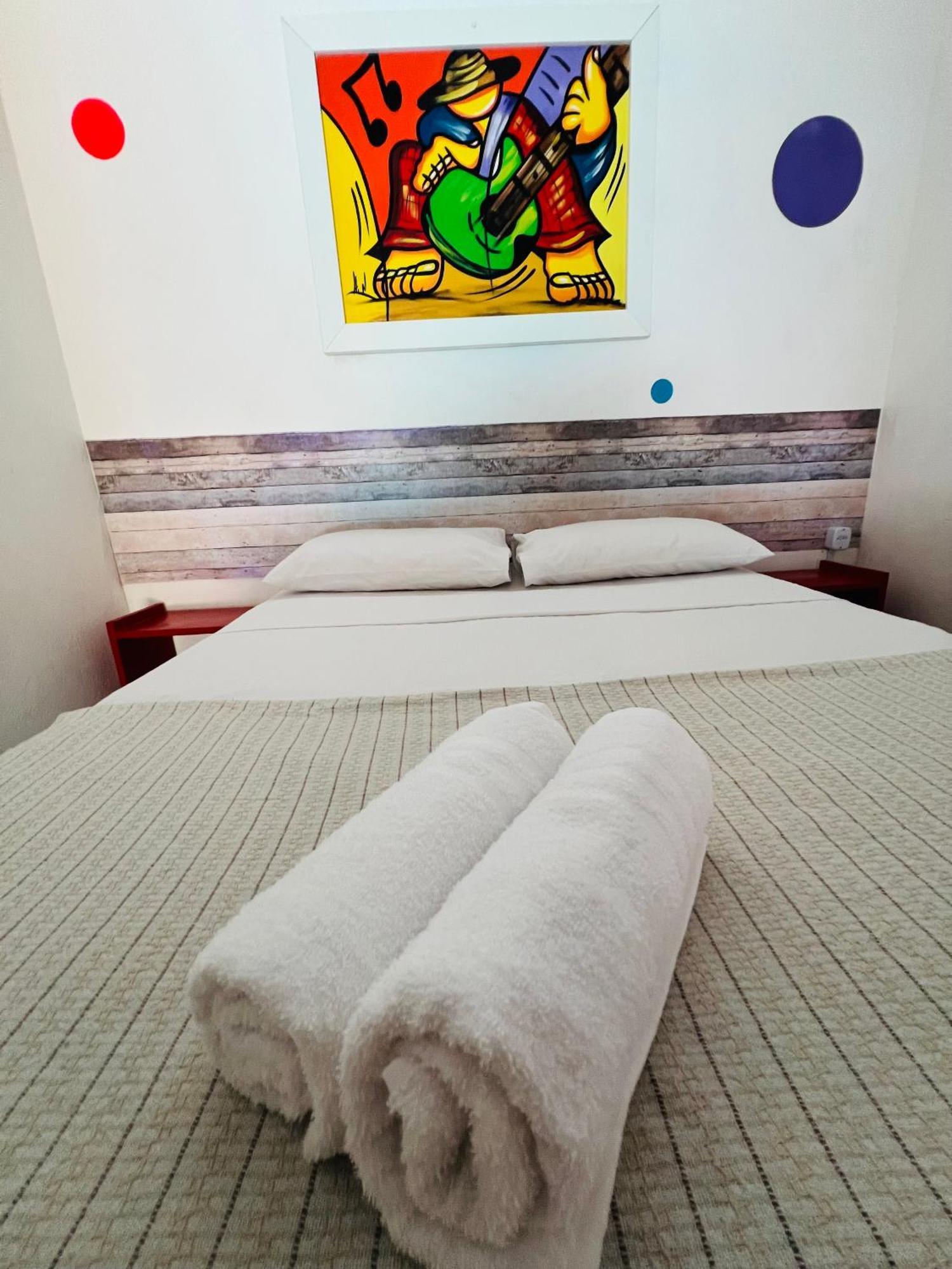 Kuki'S Hostel Praia de Pipa Екстер'єр фото