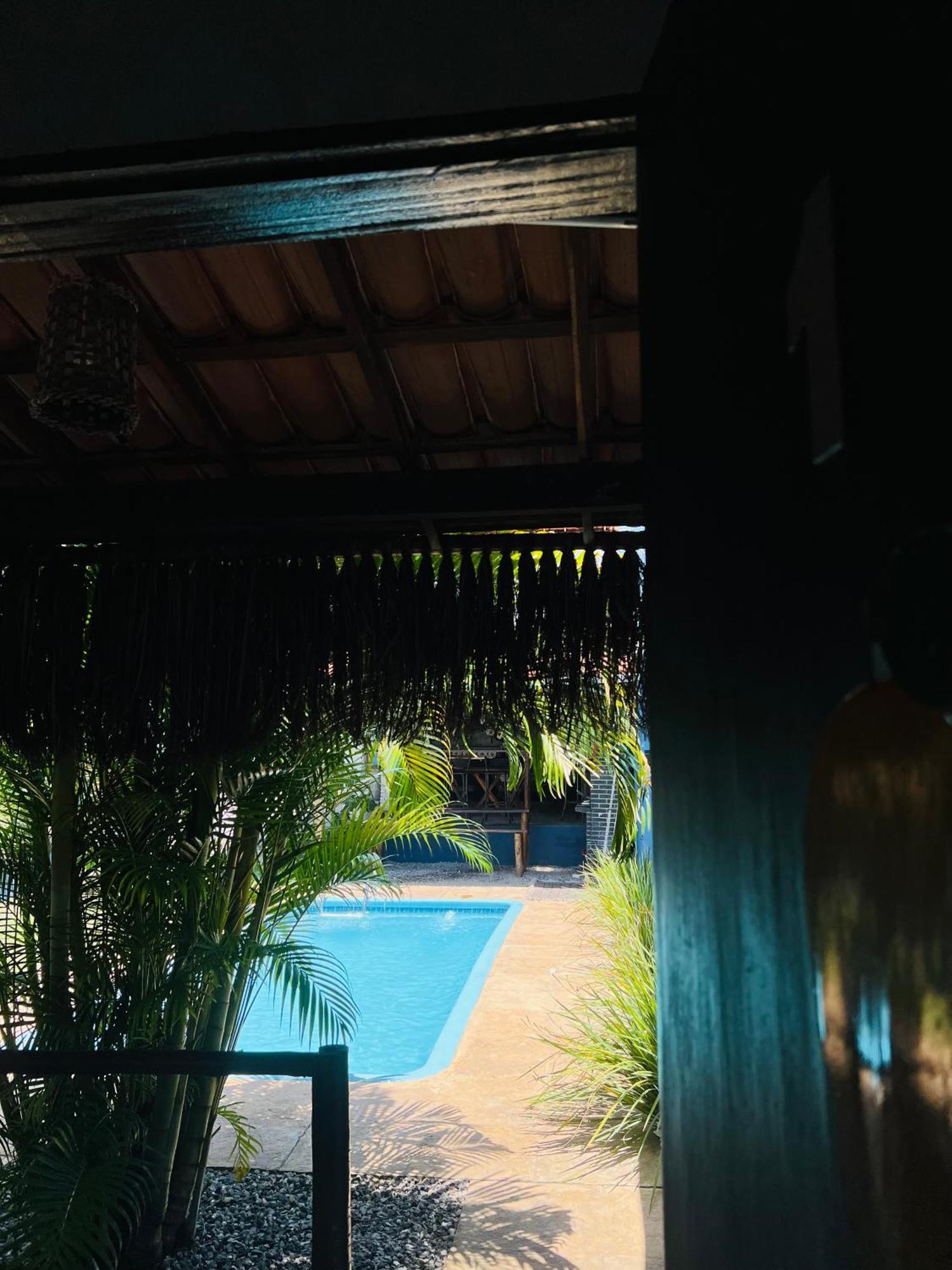 Kuki'S Hostel Praia de Pipa Екстер'єр фото
