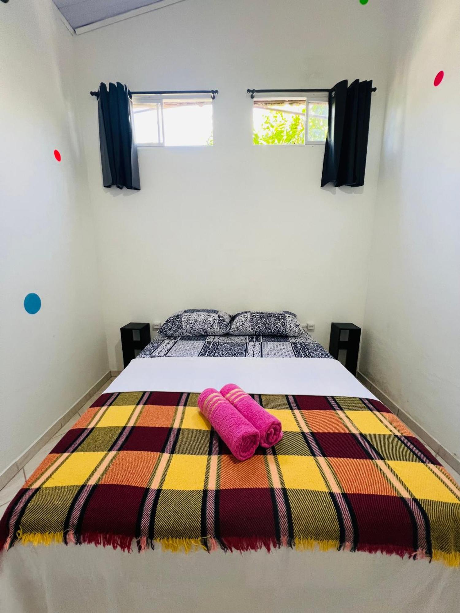 Kuki'S Hostel Praia de Pipa Екстер'єр фото